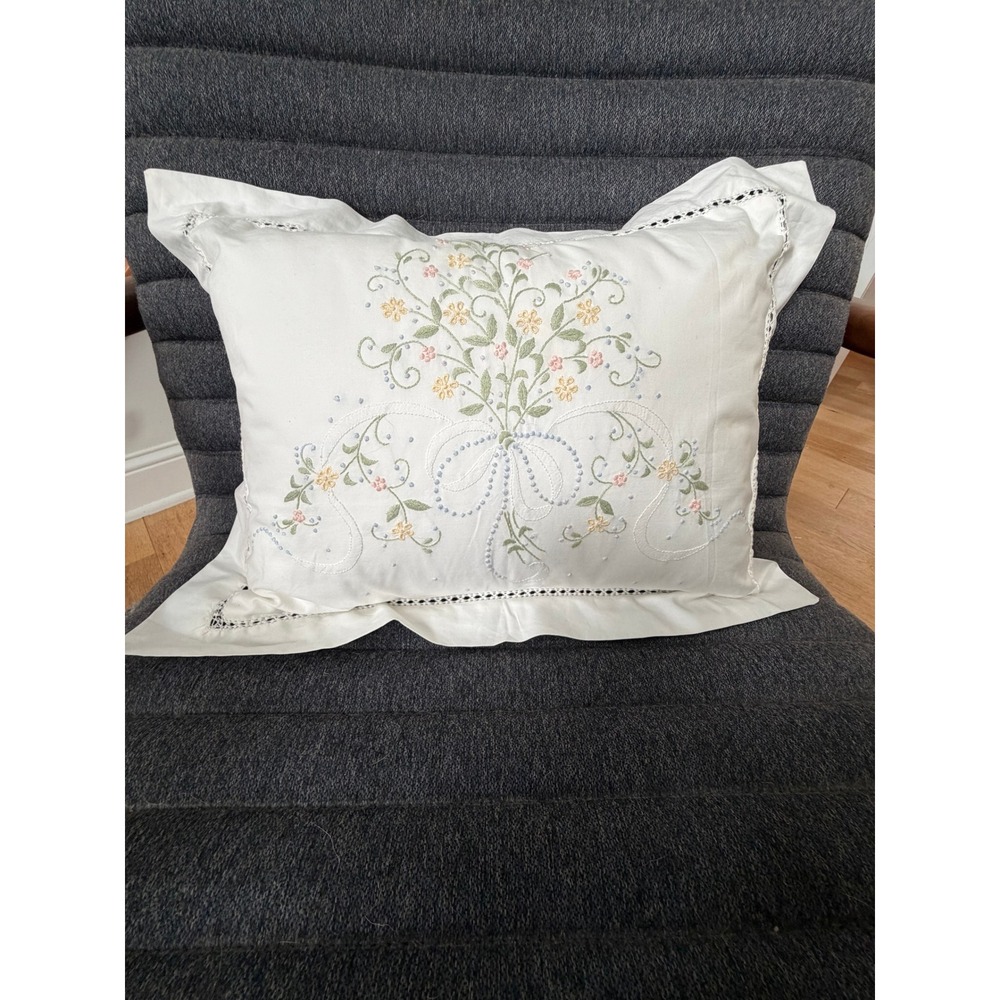 Sferra Pillow Sham Boudoir White Hand Embroidered Floral Egyptian Cotton READ